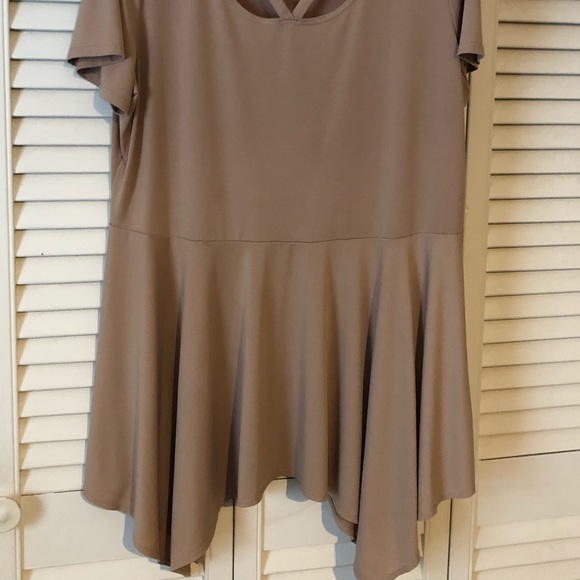 Shirt - Picture 2 of 2